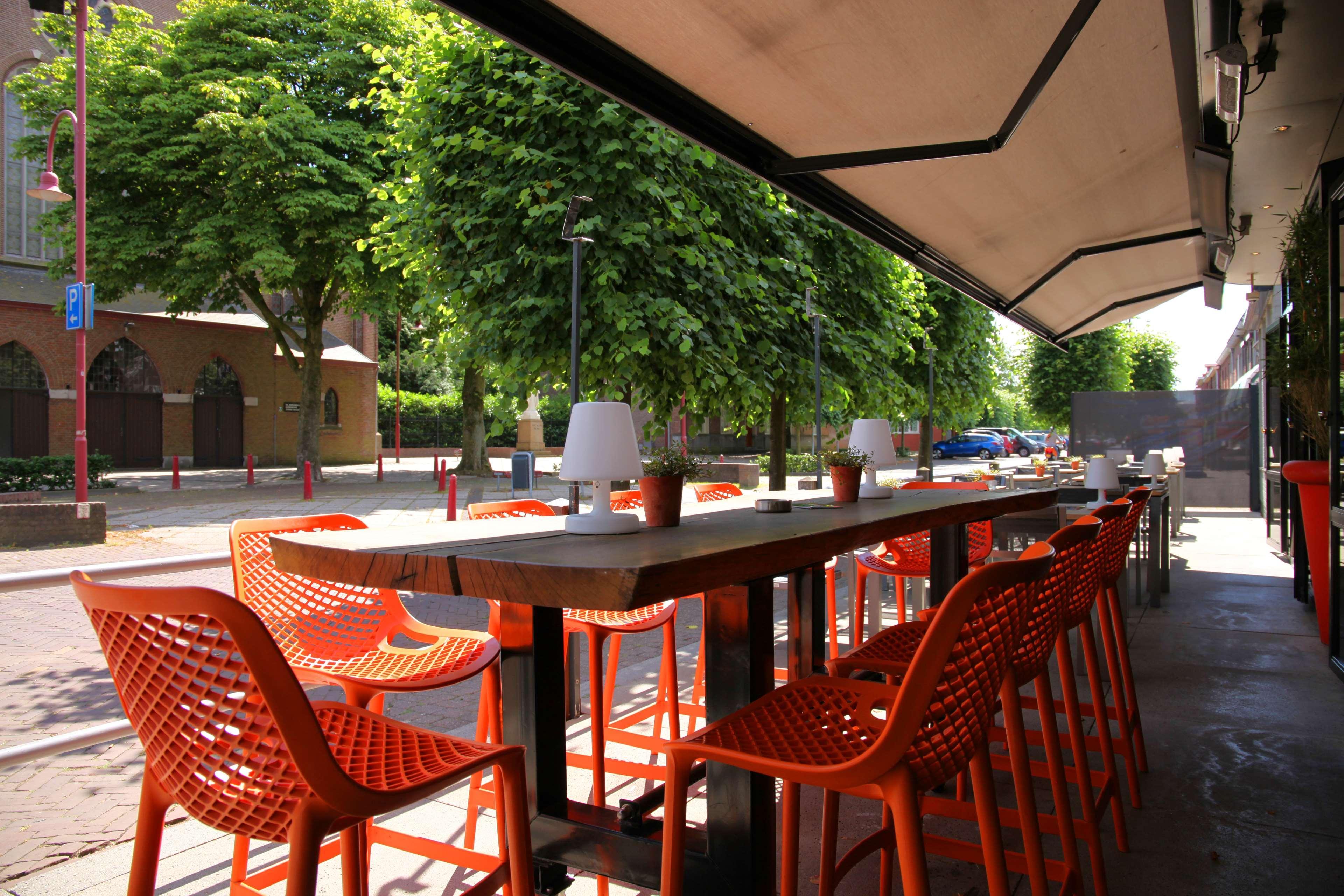 Fletcher Hotel-Restaurant De Korenbeurs Мейд Екстериор снимка